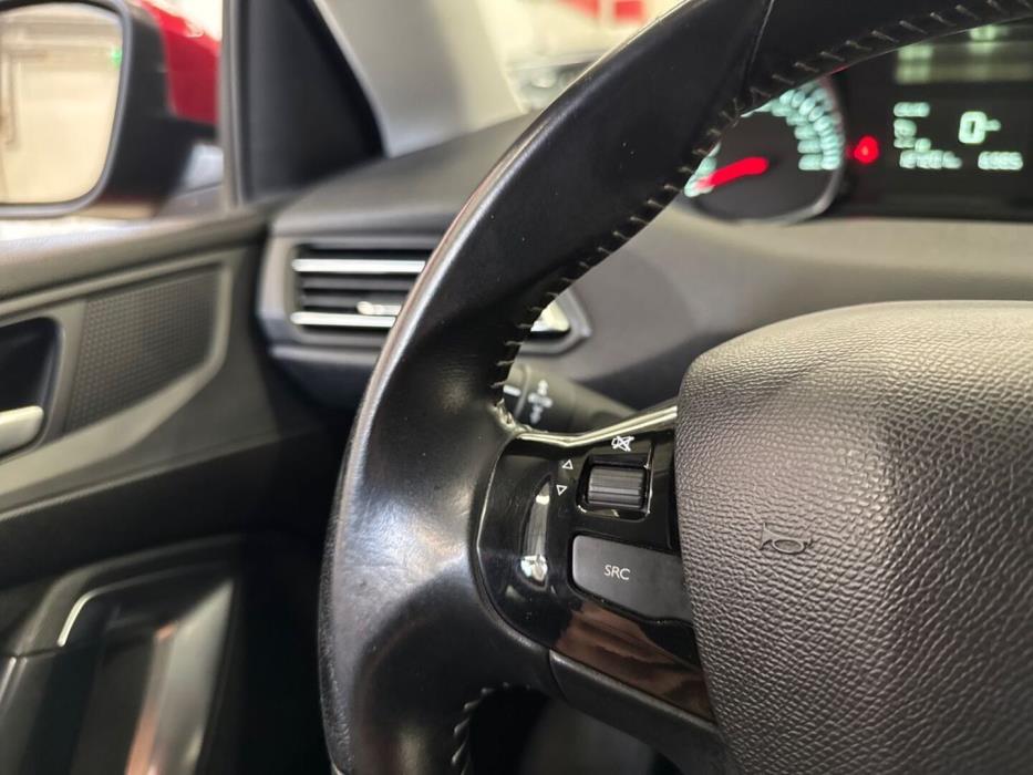 PEUGEOT 308 2019