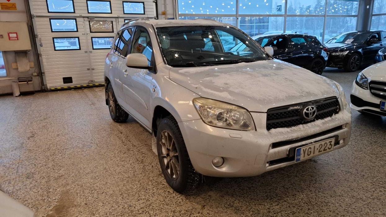 TOYOTA RAV4 2006