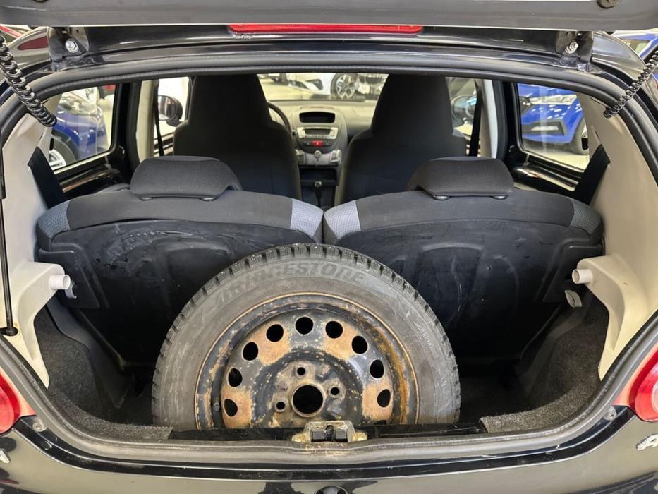 TOYOTA AYGO 2006