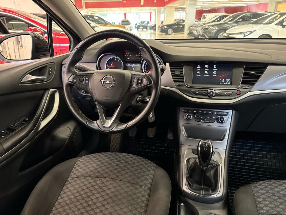 OPEL Astra 2017