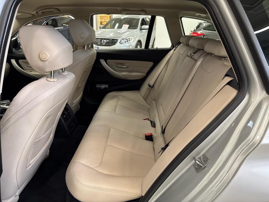 BMW 320 2018