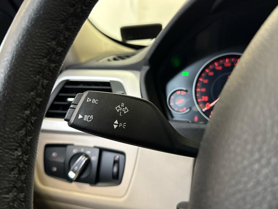 BMW 320 2018