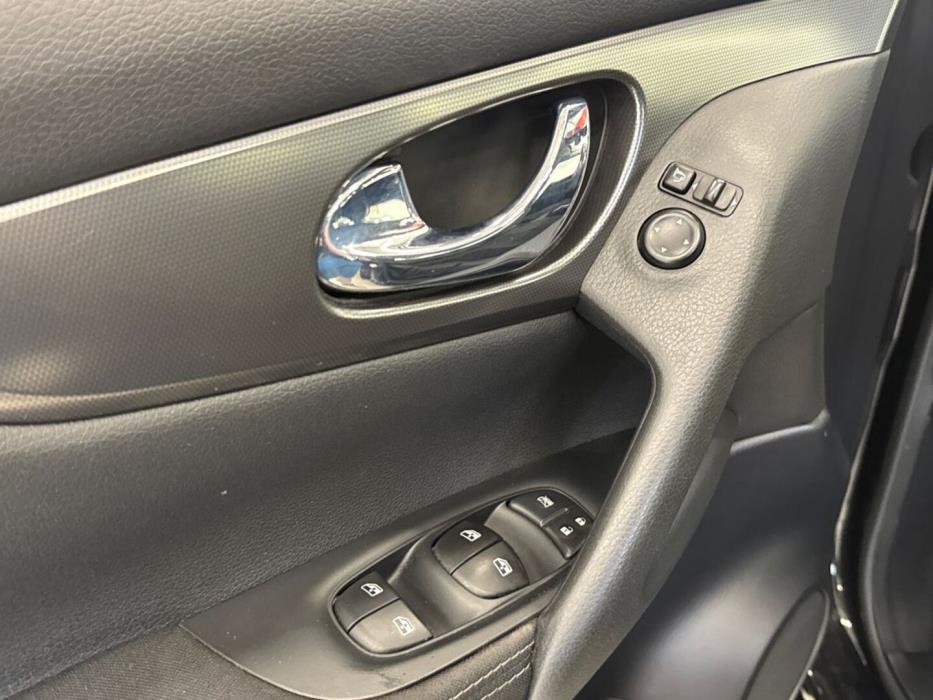 NISSAN Qashqai 2018