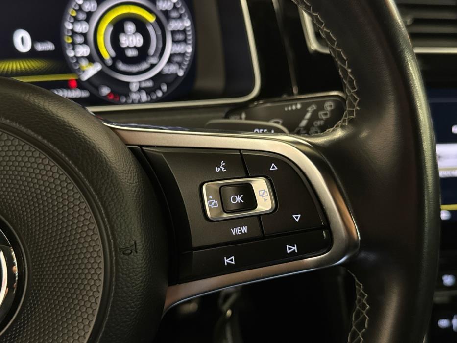 VOLKSWAGEN Golf 2019