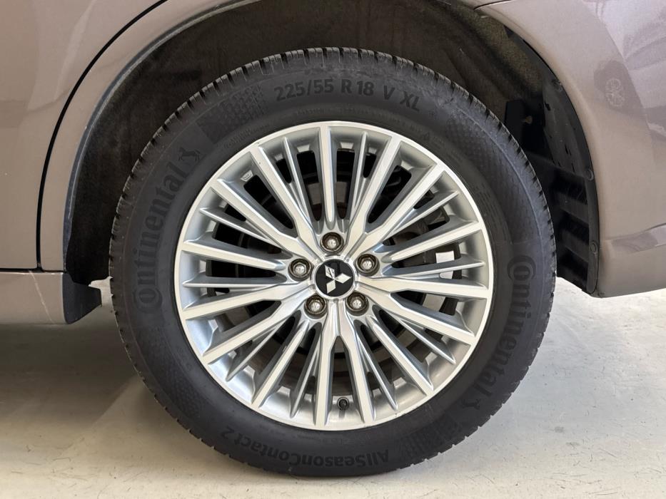 MITSUBISHI Outlander PHEV 2019