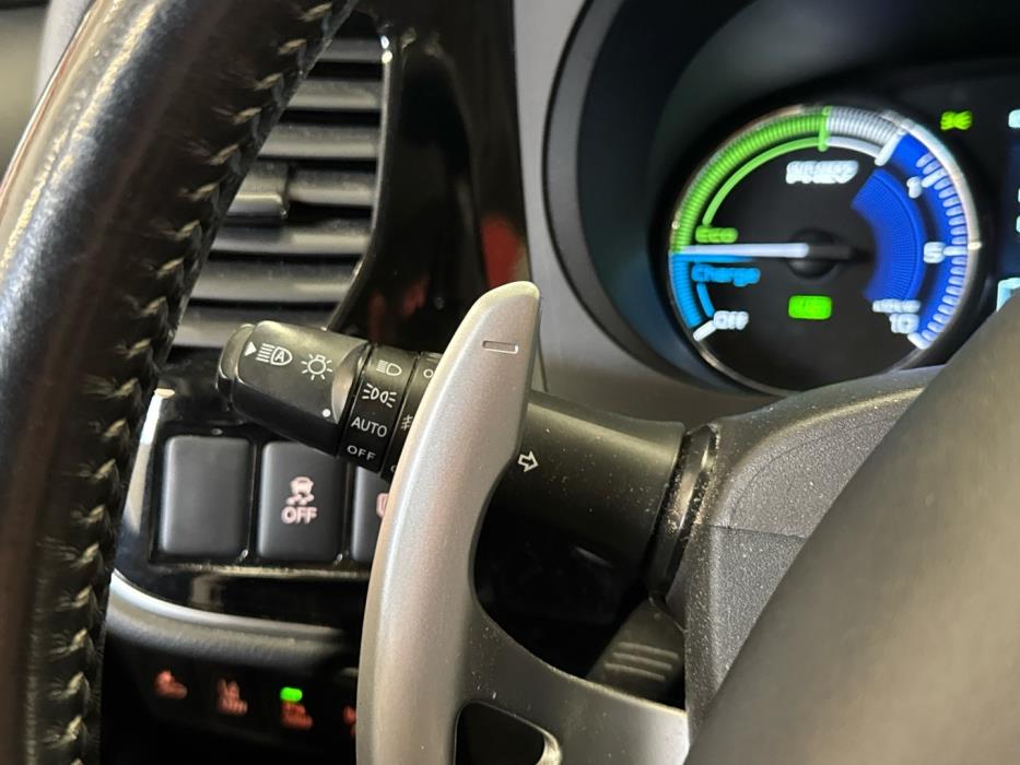 MITSUBISHI Outlander PHEV 2019