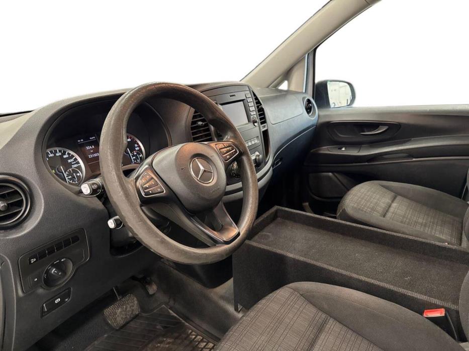 MERCEDES-BENZ Vito 2016