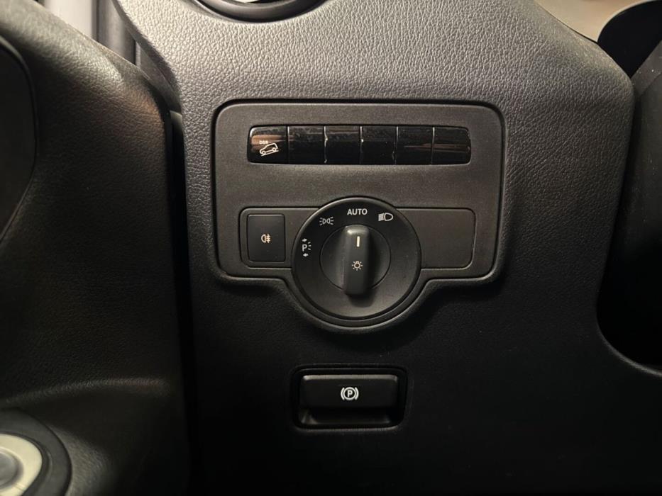 MERCEDES-BENZ Vito 2016