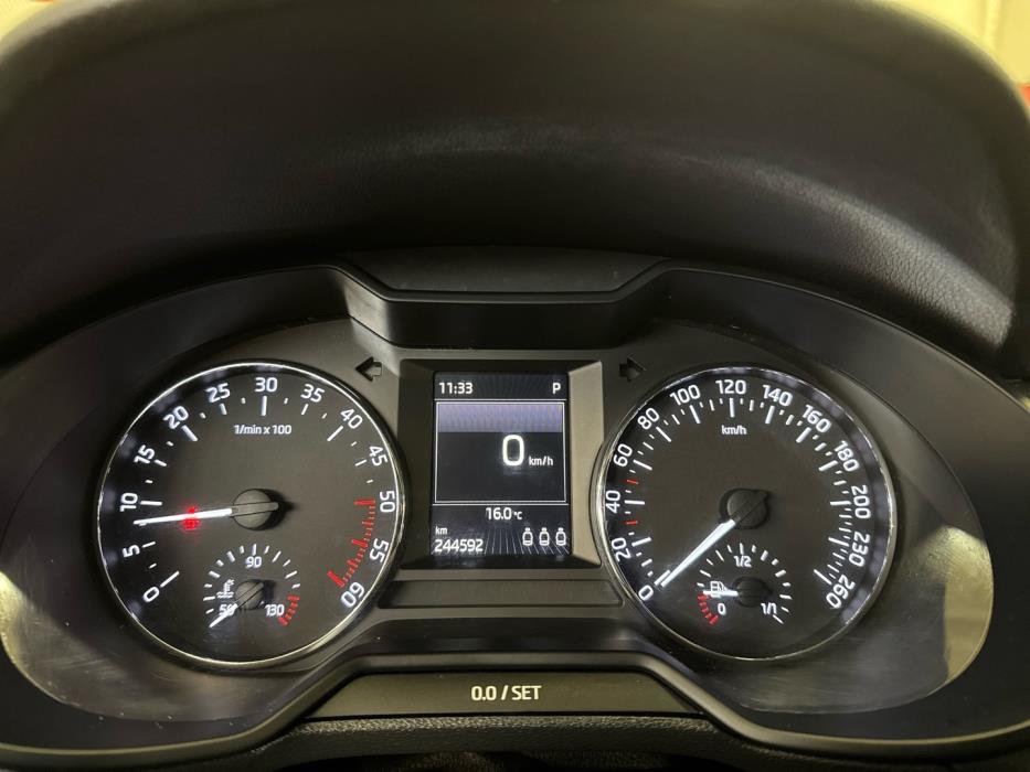 SKODA Octavia 2016