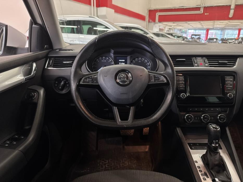 SKODA Octavia 2016