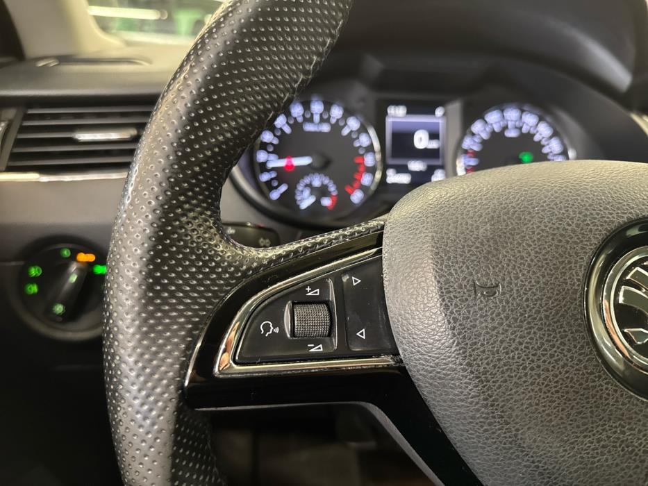 SKODA Octavia 2016