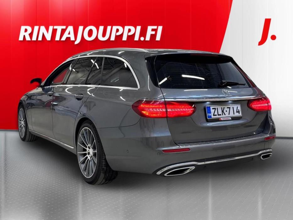 MERCEDES-BENZ E 2016