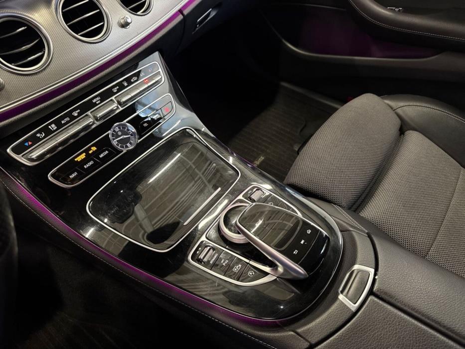 MERCEDES-BENZ E 2016