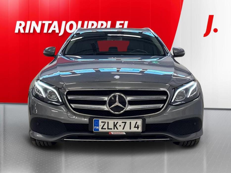 MERCEDES-BENZ E 2016