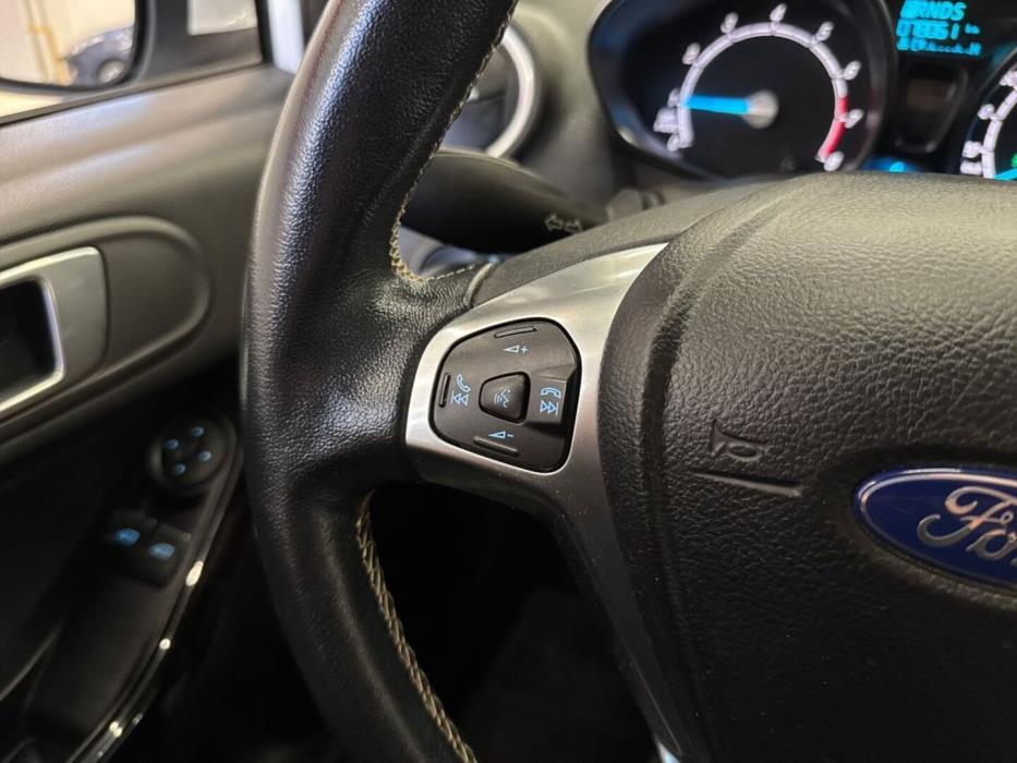 FORD Fiesta 2017