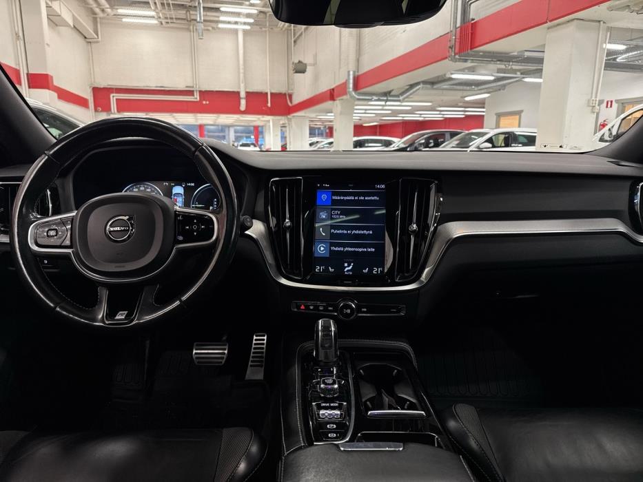 VOLVO V60 2019