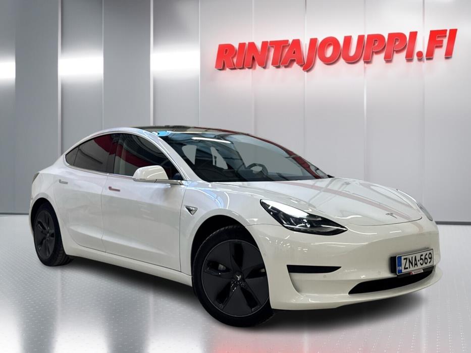 TESLA Model 3 2020