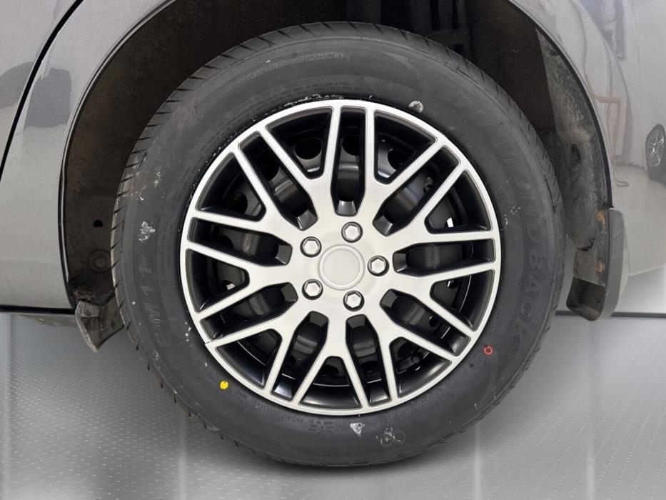 TOYOTA Yaris 2015