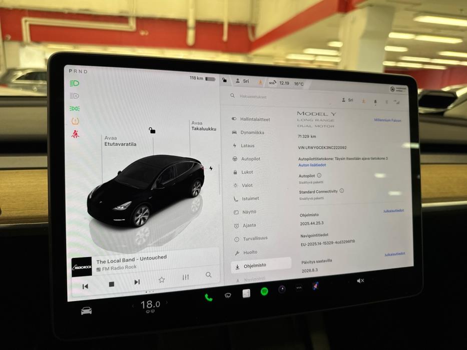 TESLA Model Y 2022
