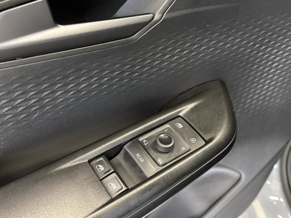 CUPRA Born 2023