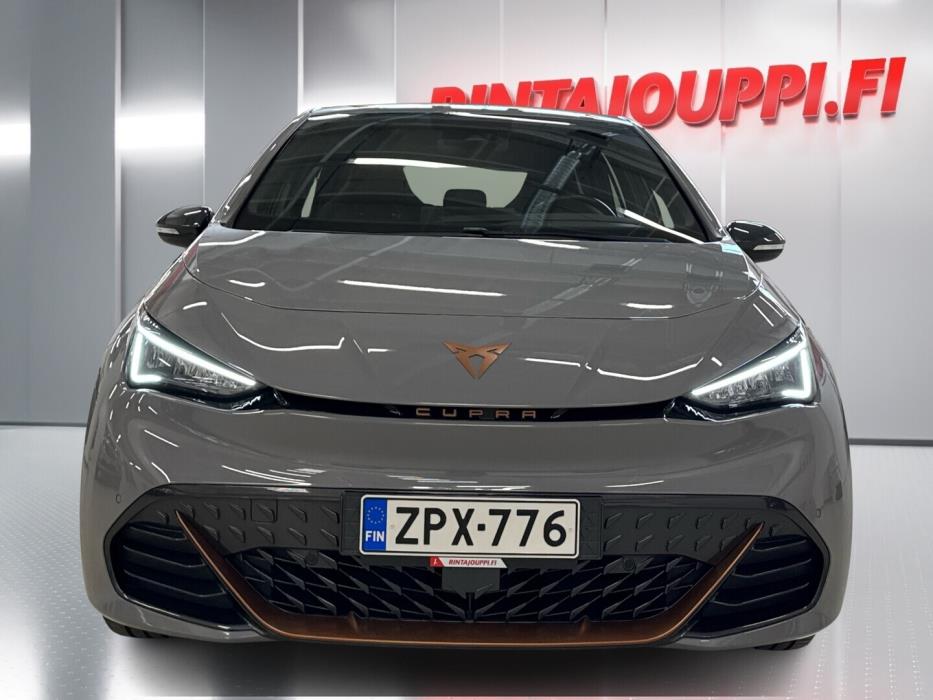 CUPRA Born 2023