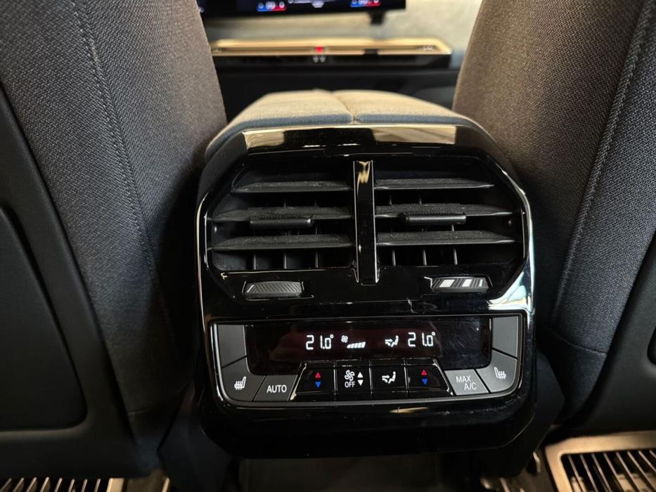 BMW iX 2021