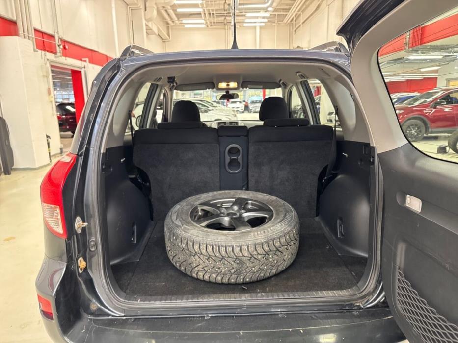 TOYOTA RAV4 2006