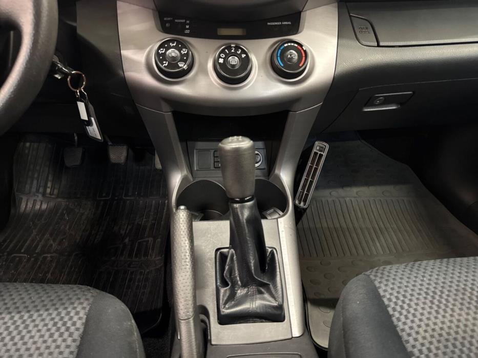 TOYOTA RAV4 2006