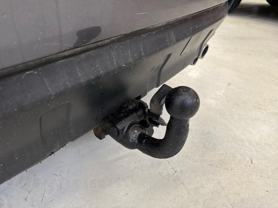 MITSUBISHI Outlander 2012