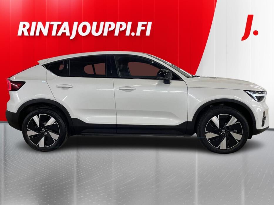 VOLVO C40 2024