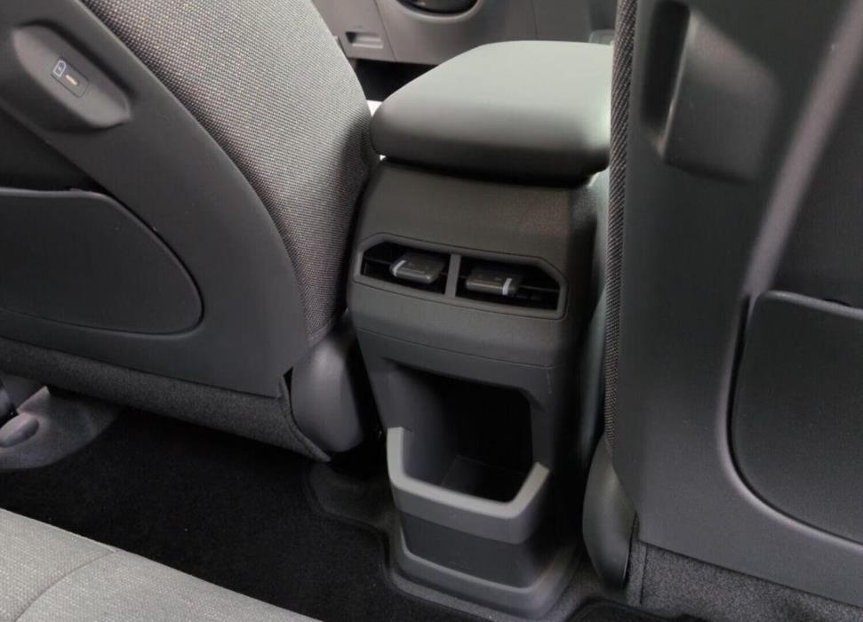 KIA EV3 2025