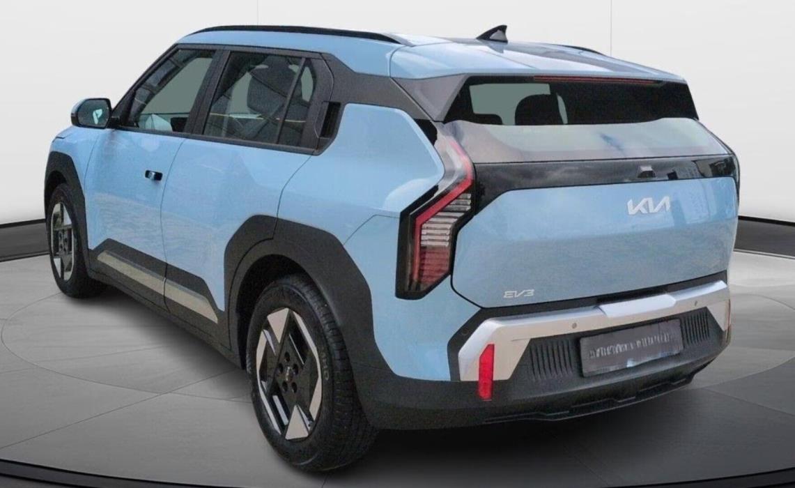 KIA EV3 2025