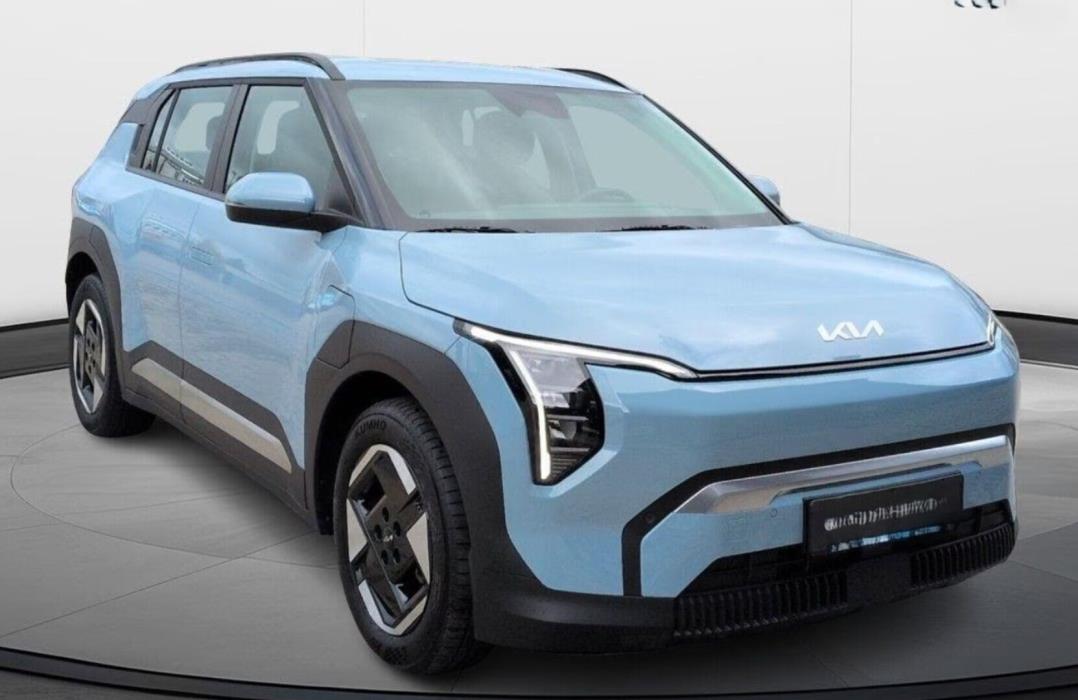 KIA EV3 2025