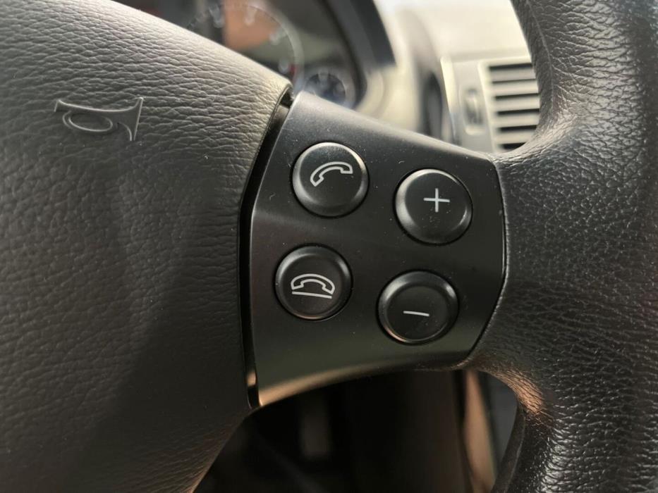 MERCEDES-BENZ A 2010