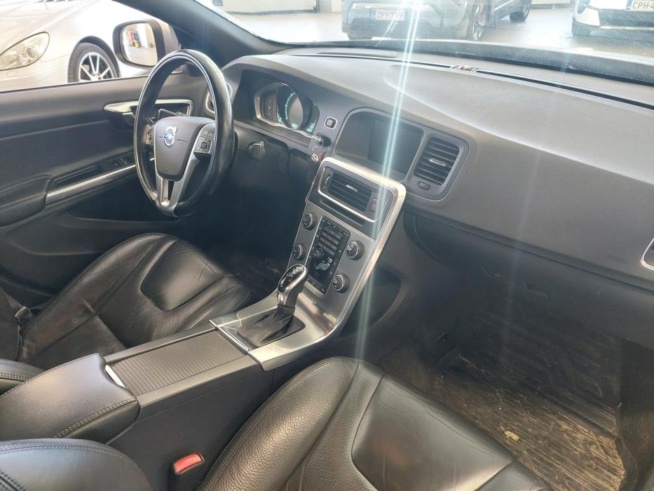 VOLVO S60 2013