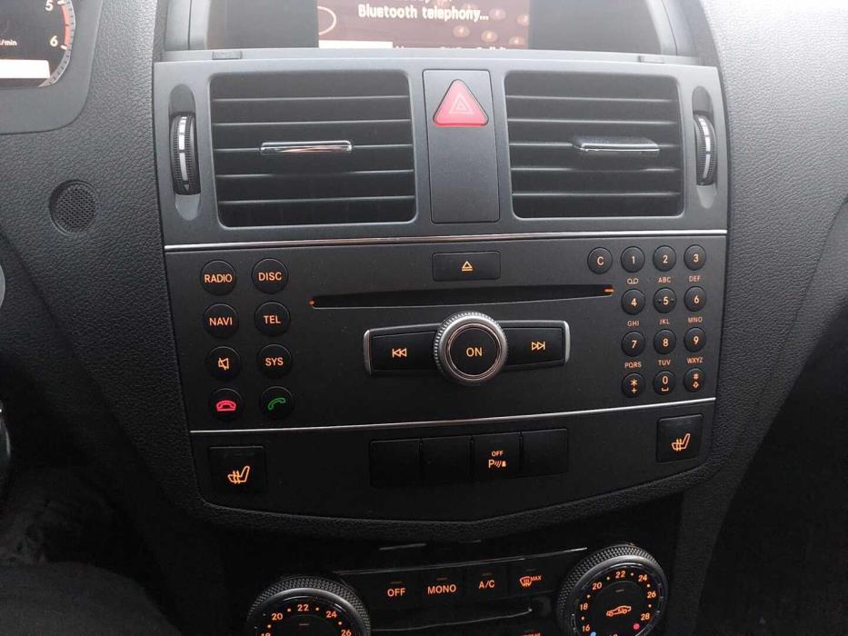 MERCEDES-BENZ C 2011