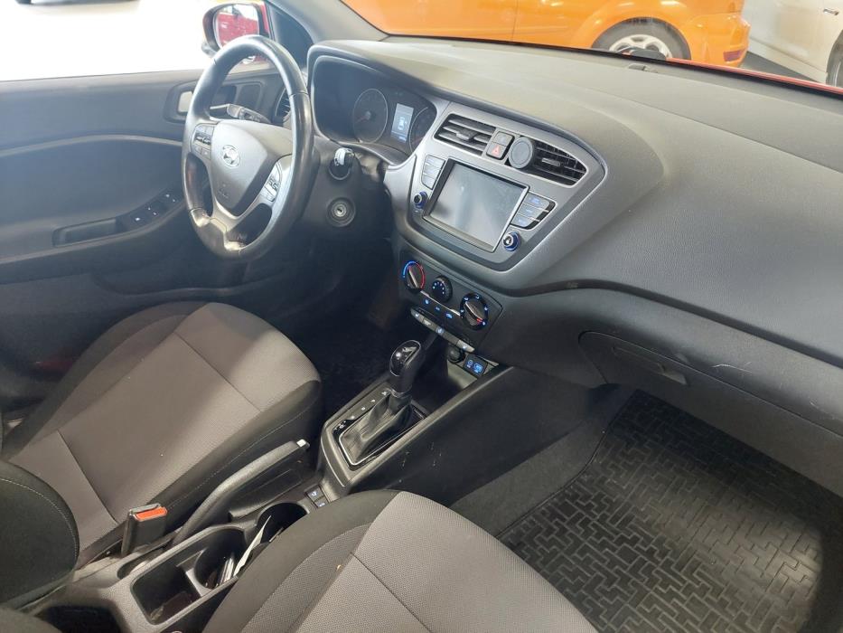 HYUNDAI i20 Hatchback 2019
