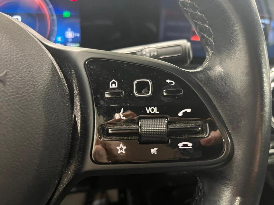 MERCEDES-BENZ B 2020