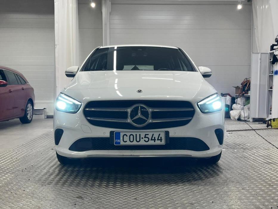 MERCEDES-BENZ B 2020