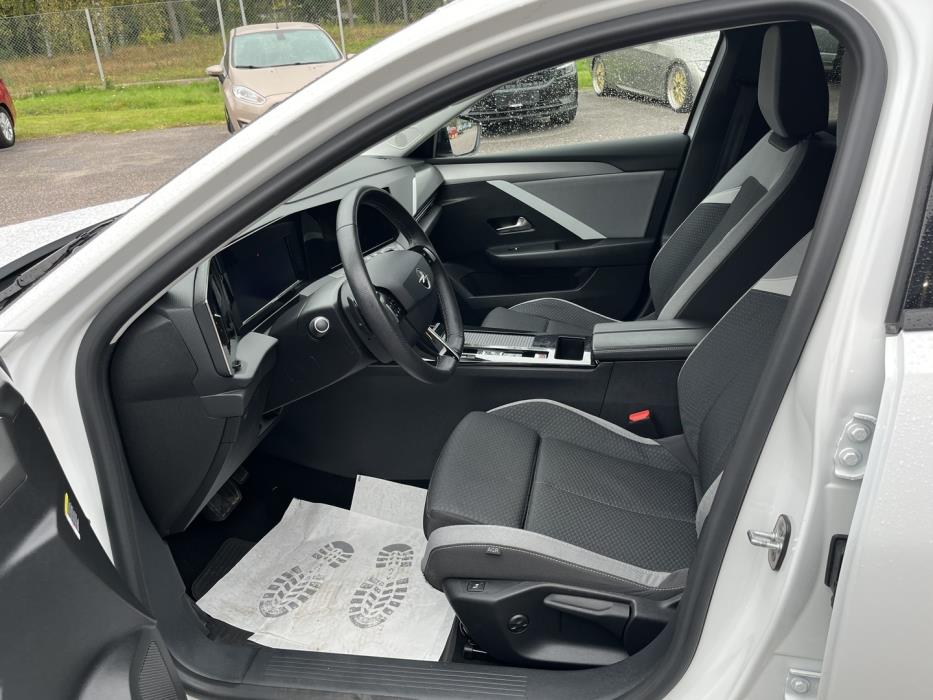 OPEL Astra 2024