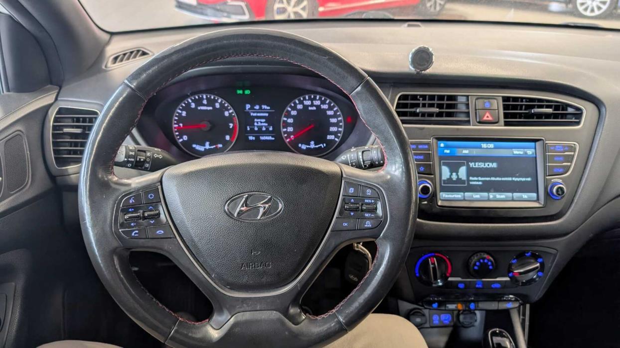 HYUNDAI i20 Hatchback 2019