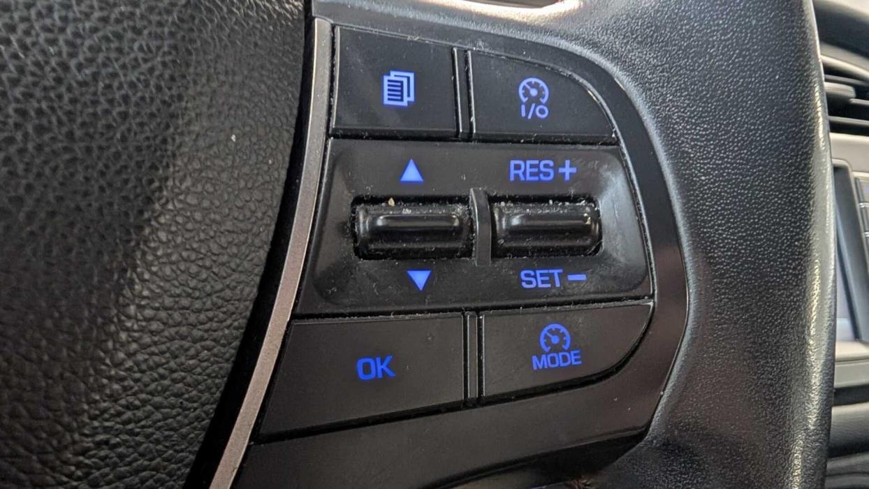 HYUNDAI i20 Hatchback 2019