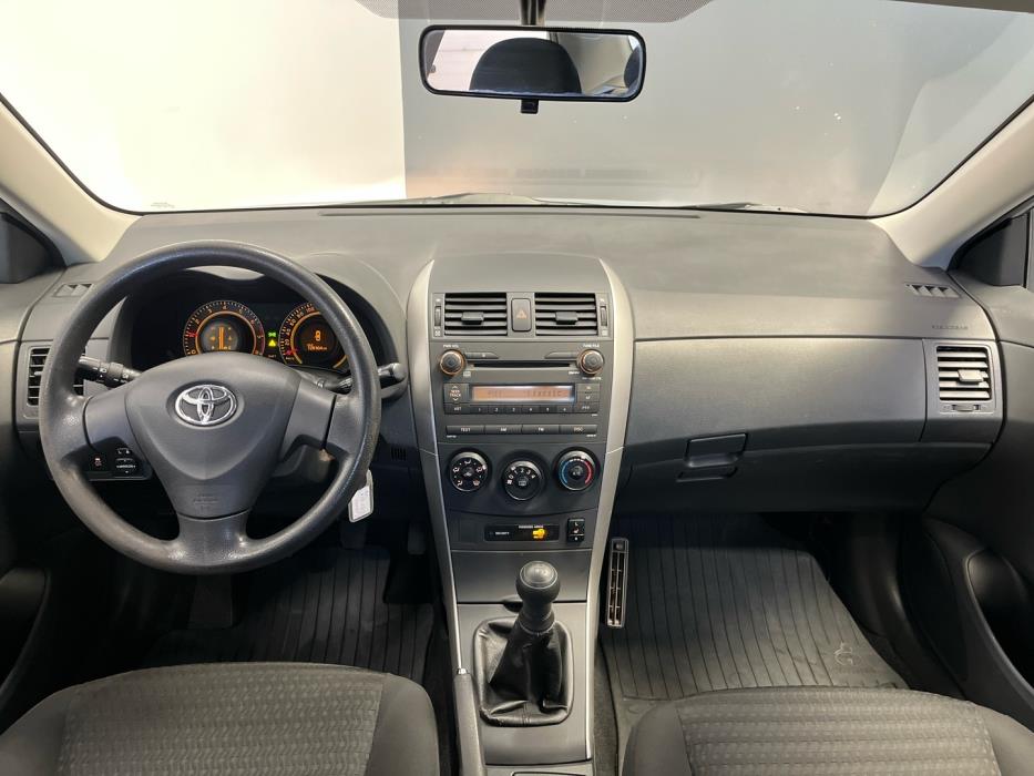 TOYOTA Corolla 2008