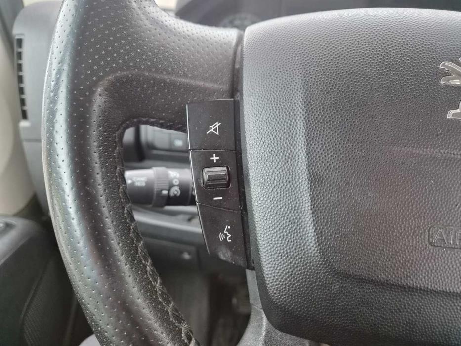 PEUGEOT Boxer 2015