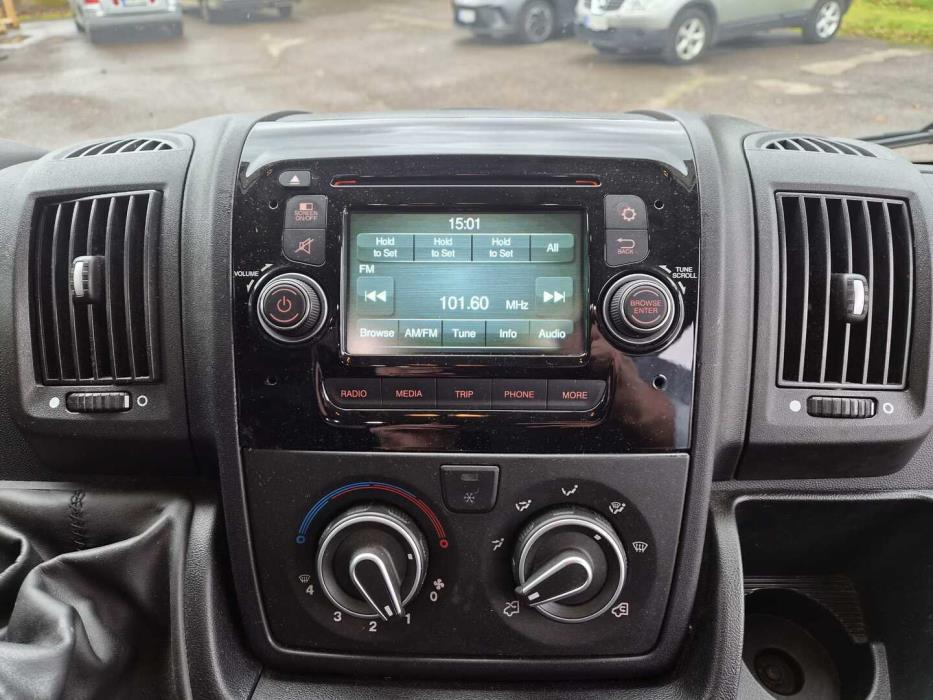 PEUGEOT Boxer 2015