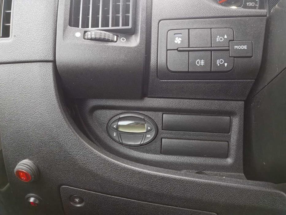 PEUGEOT Boxer 2015