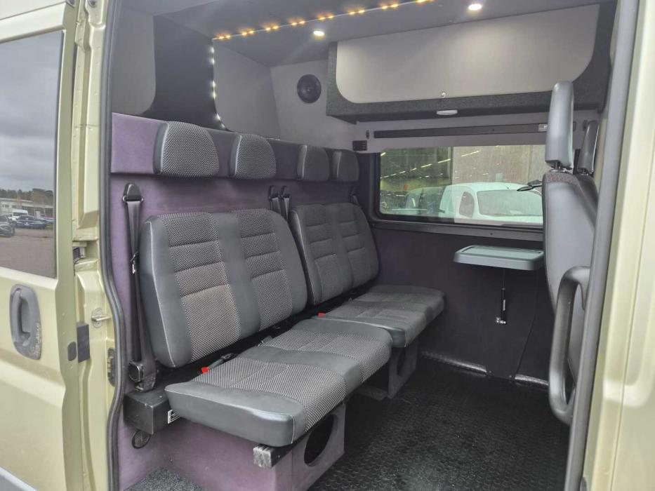 PEUGEOT Boxer 2015