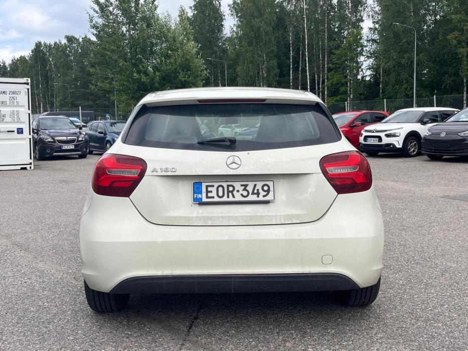 MERCEDES-BENZ A 2017