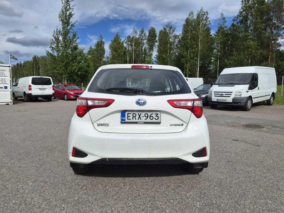 TOYOTA Yaris 2020