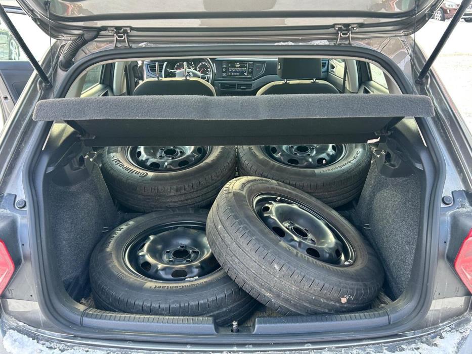 VOLKSWAGEN Polo 2021